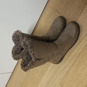 Totes brown snow boots womens size 10